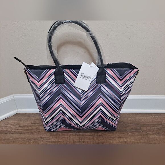 Trina Turk Women's Faux Leather Printed Chevron Convertible Tote Handbag… - Picture 3 of 7